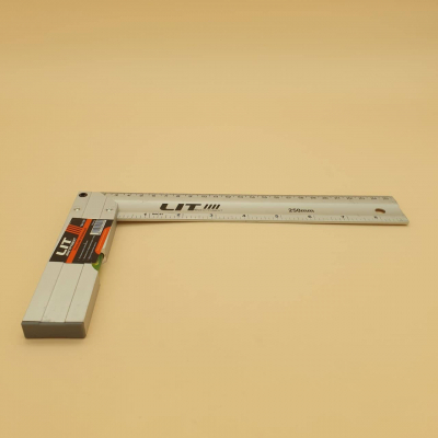 Строительный алюминиевый угольник LIT 9" - 25см