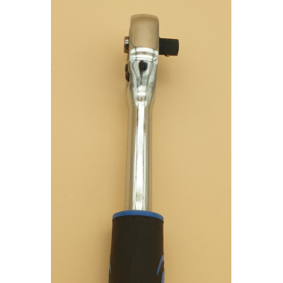 ключ Трещотка 6мм с синии черной резиновой ручкой цена в Ташкенте